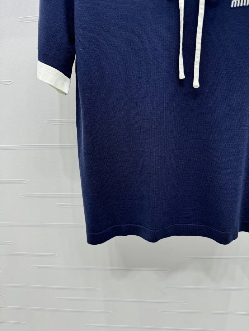 Miu Miu T-Shirts Seasonal 156223