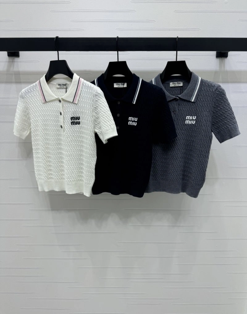 Miu Miu T-Shirts Durable 156218