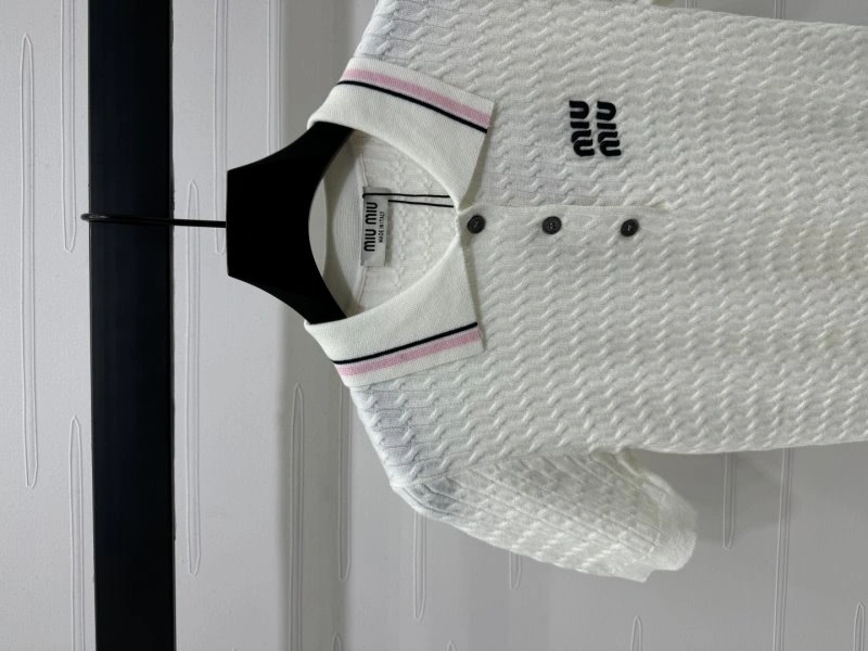 Miu Miu T-Shirts Durable 156218
