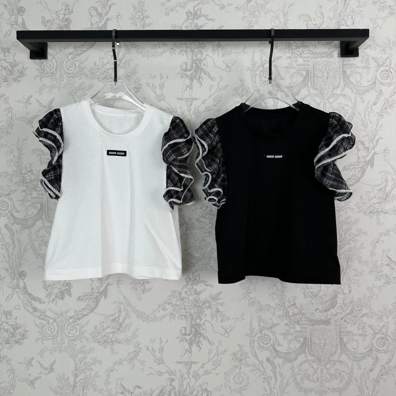 Miu Miu T-Shirts FashionForward 156217