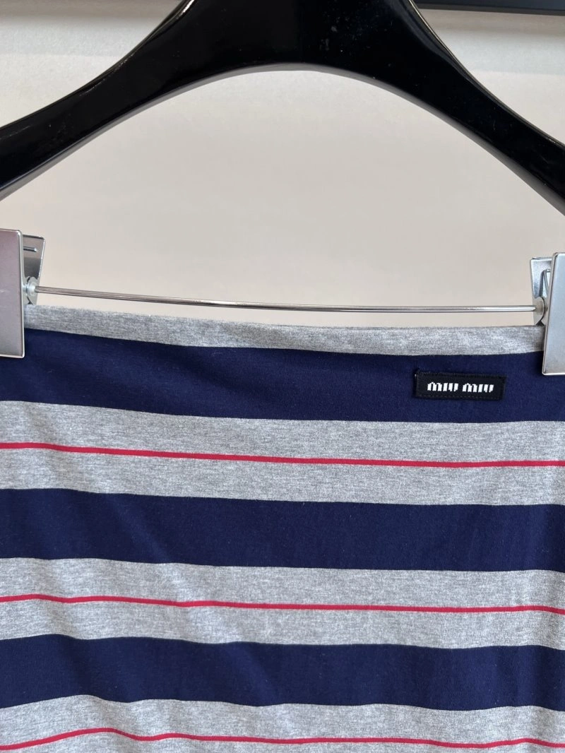 Miu Miu T-Shirts Premium 156212