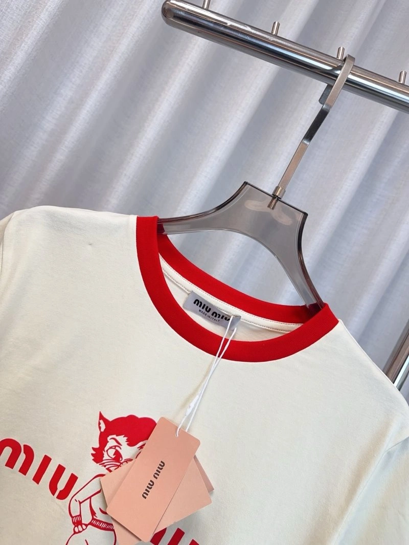 Miu Miu T-Shirts Modern 156203