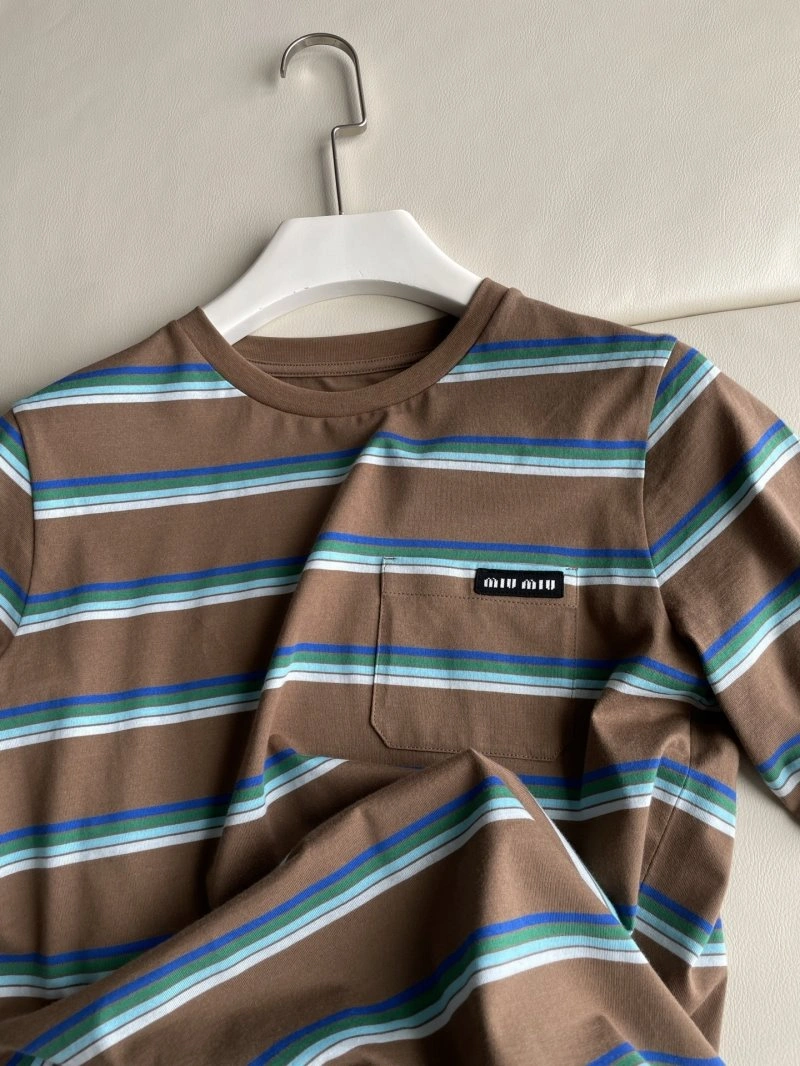 Miu Miu T-Shirts EasyMatch 156201