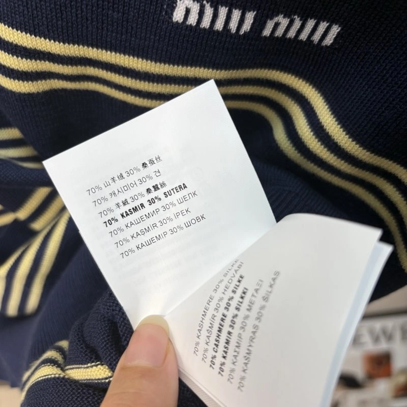Miu Miu T-Shirts Durable 156195