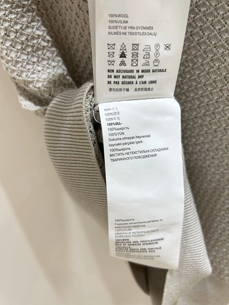 Miu Miu T-Shirts Seasonal 156183