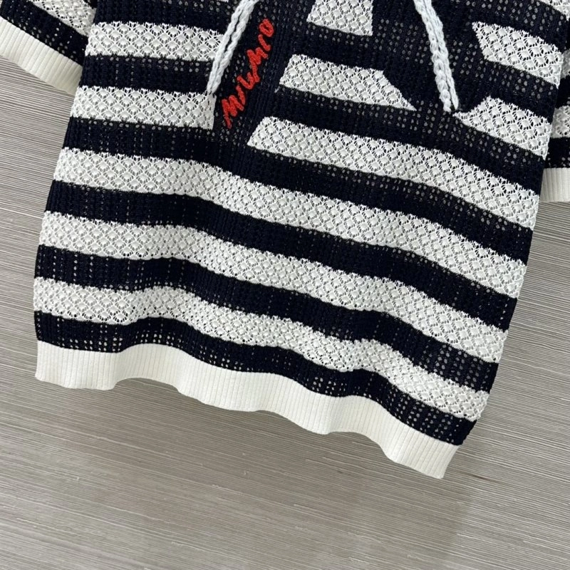 Miu Miu T-Shirts TimelessDesign 156258