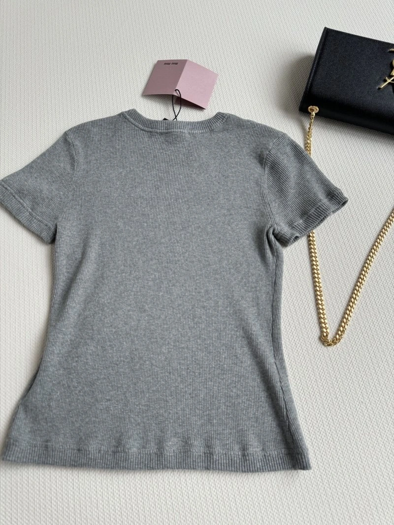 Miu Miu T-Shirts Minimalist 156186
