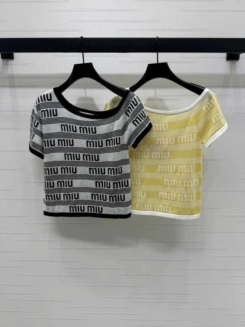 Miu Miu T-Shirts Trendy 156222