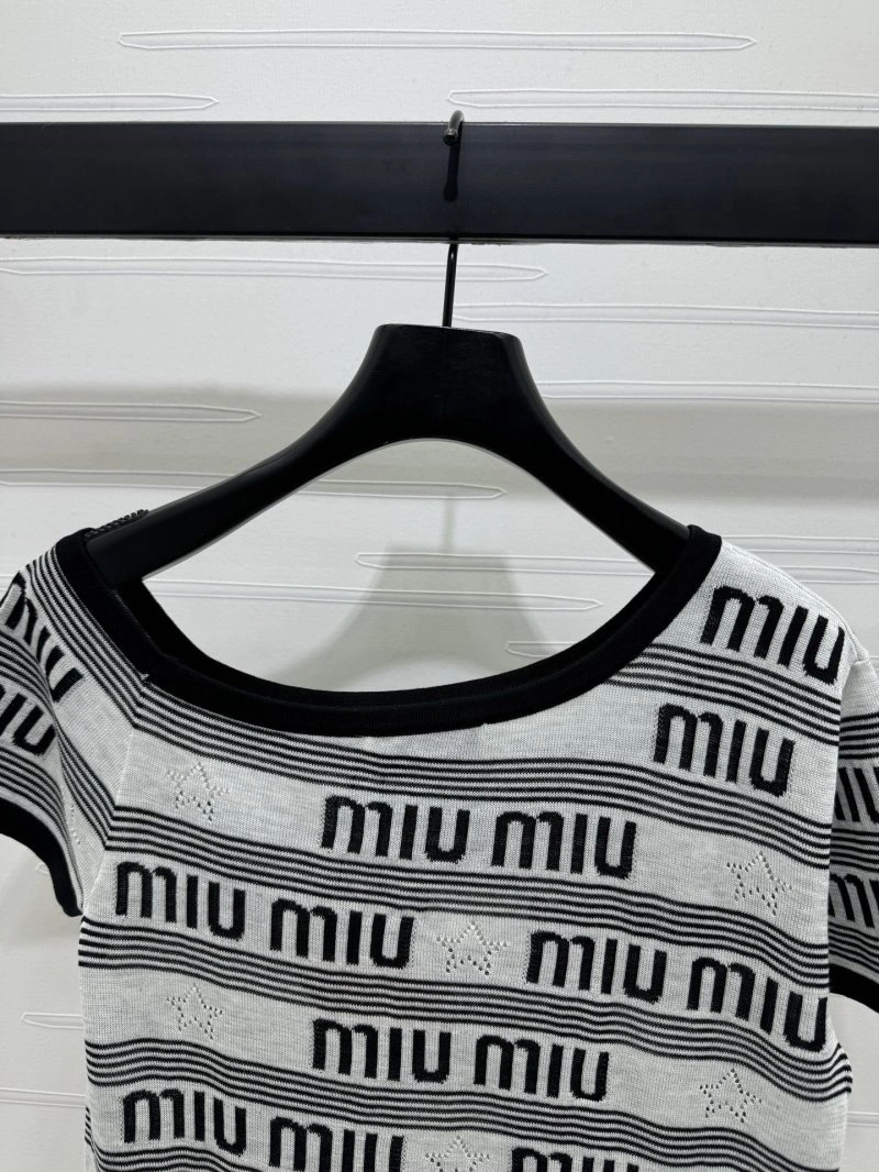 Miu Miu T-Shirts Trendy 156222