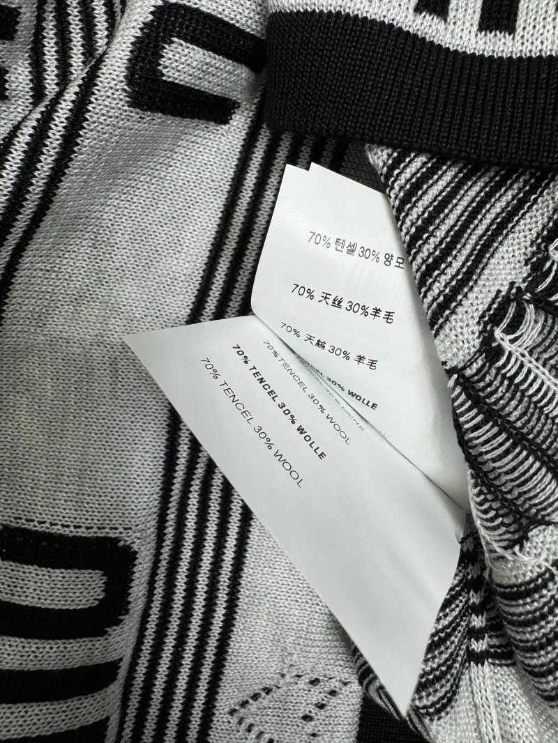 Miu Miu T-Shirts Trendy 156222
