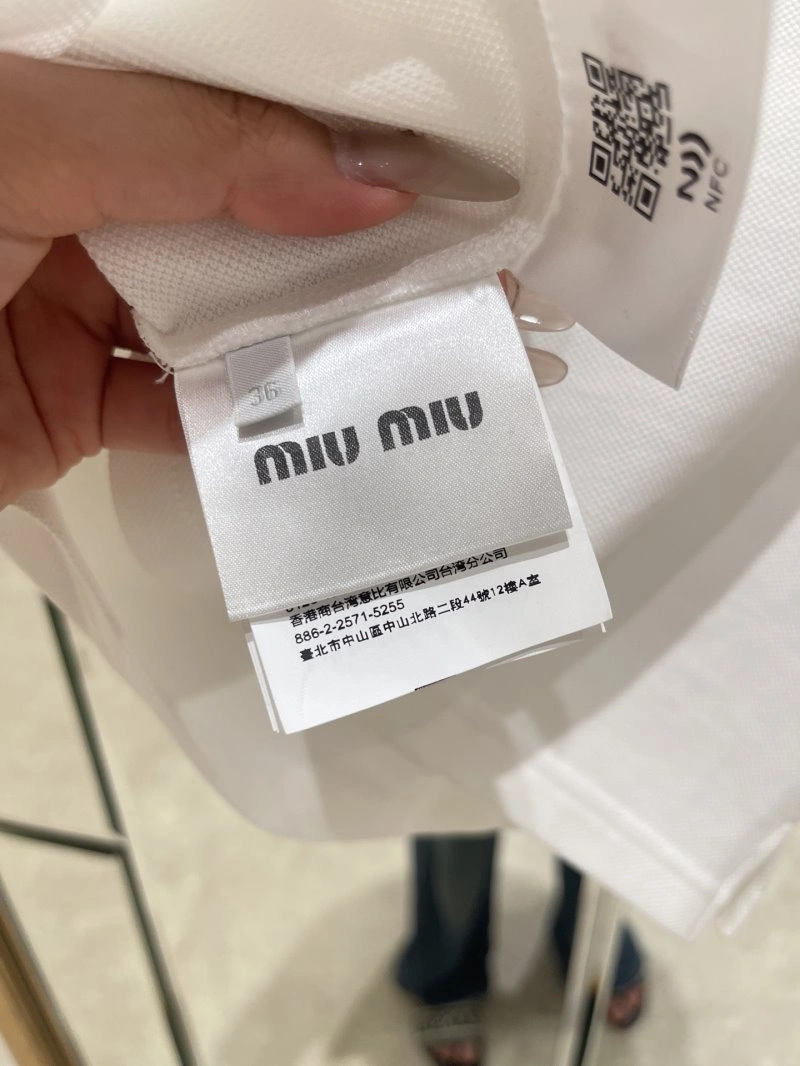 Modern Miu Miu T-Shirts 156178