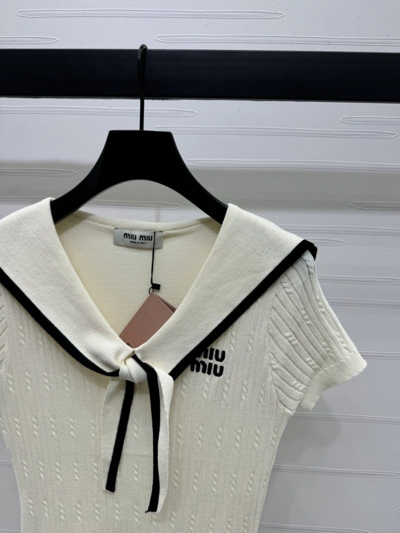 Miu Miu T-Shirts Bold 156257