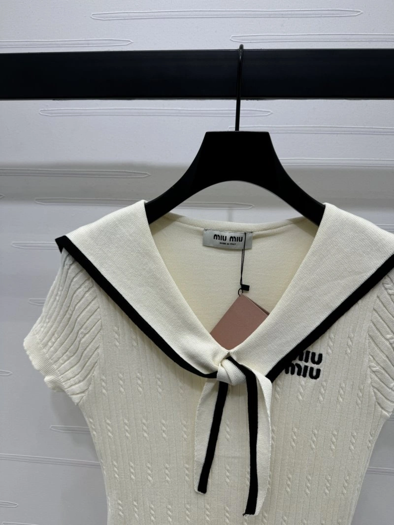 Miu Miu T-Shirts Bold 156257