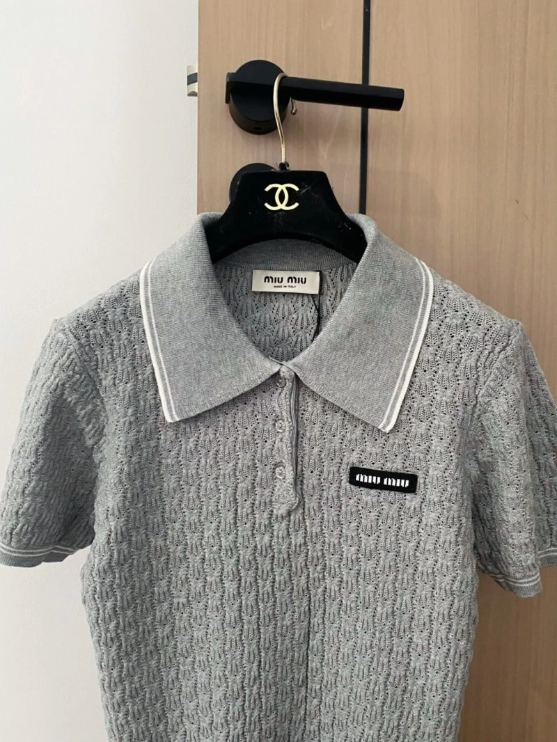 Miu Miu T-Shirts Modern 156169