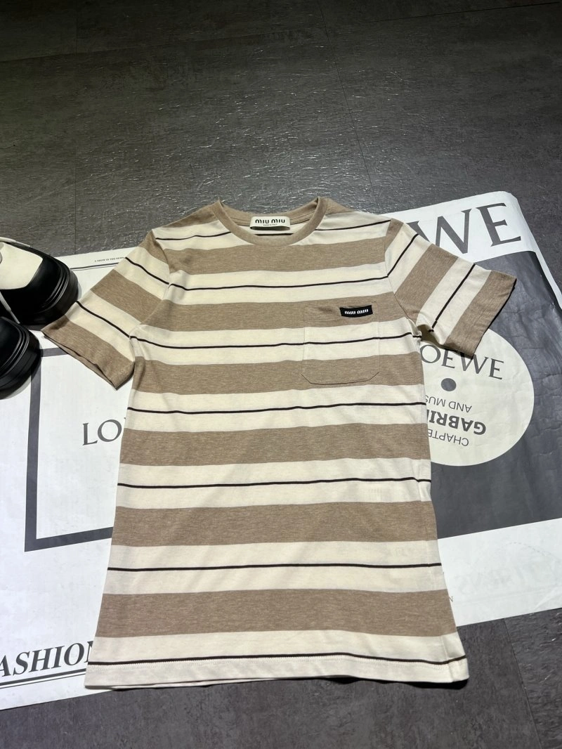 Miu Miu T-Shirts Durable 156204