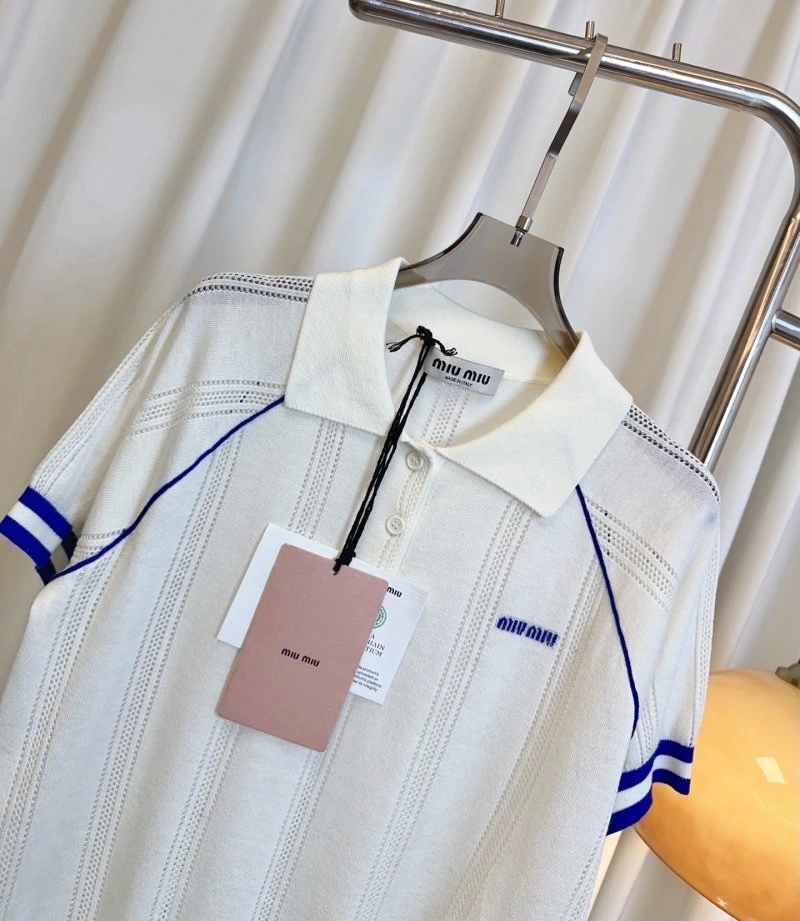 Miu Miu T-Shirts Functional 156231
