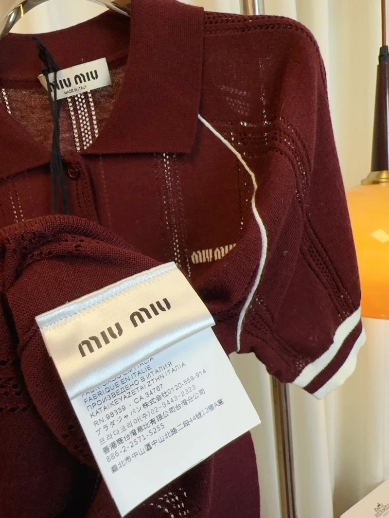 Miu Miu T-Shirts EasyCare 156159