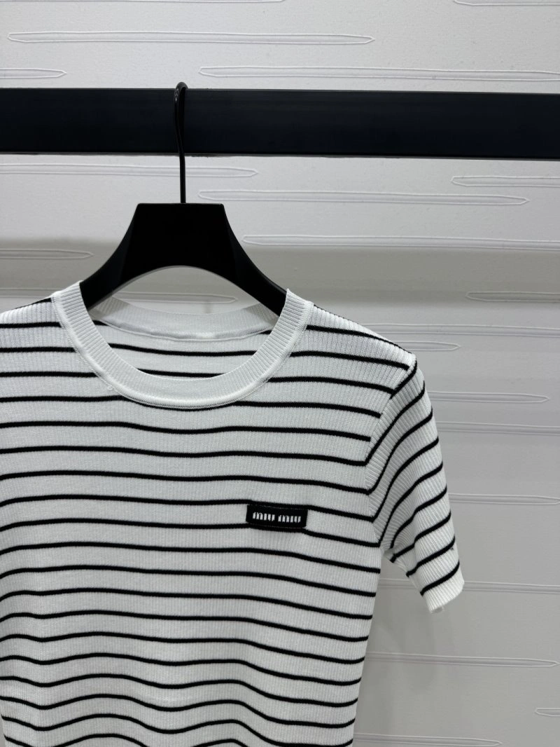 Miu Miu T-Shirts MoistureWicking 156152