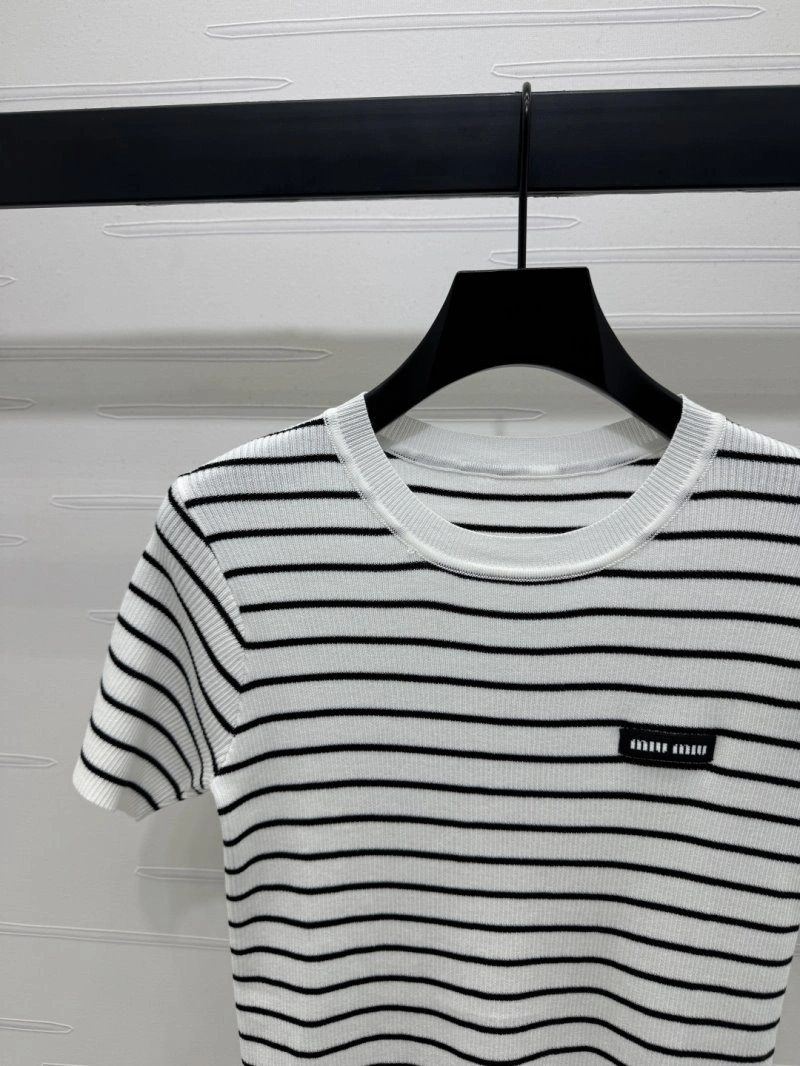 Miu Miu T-Shirts MoistureWicking 156152