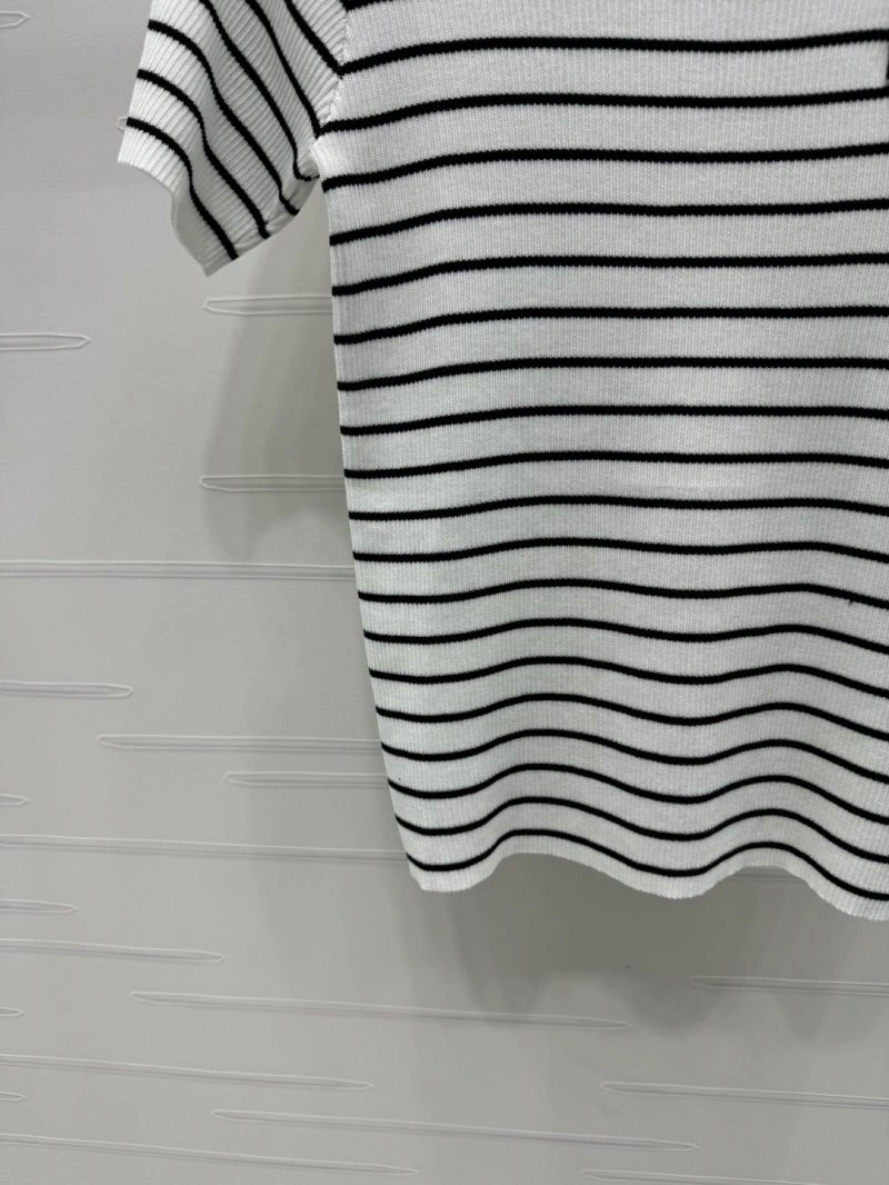 Miu Miu T-Shirts MoistureWicking 156152
