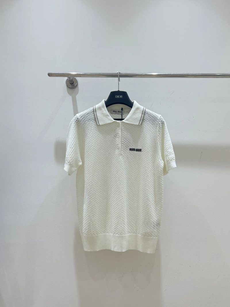Miu Miu T-Shirts Comfortable 156141