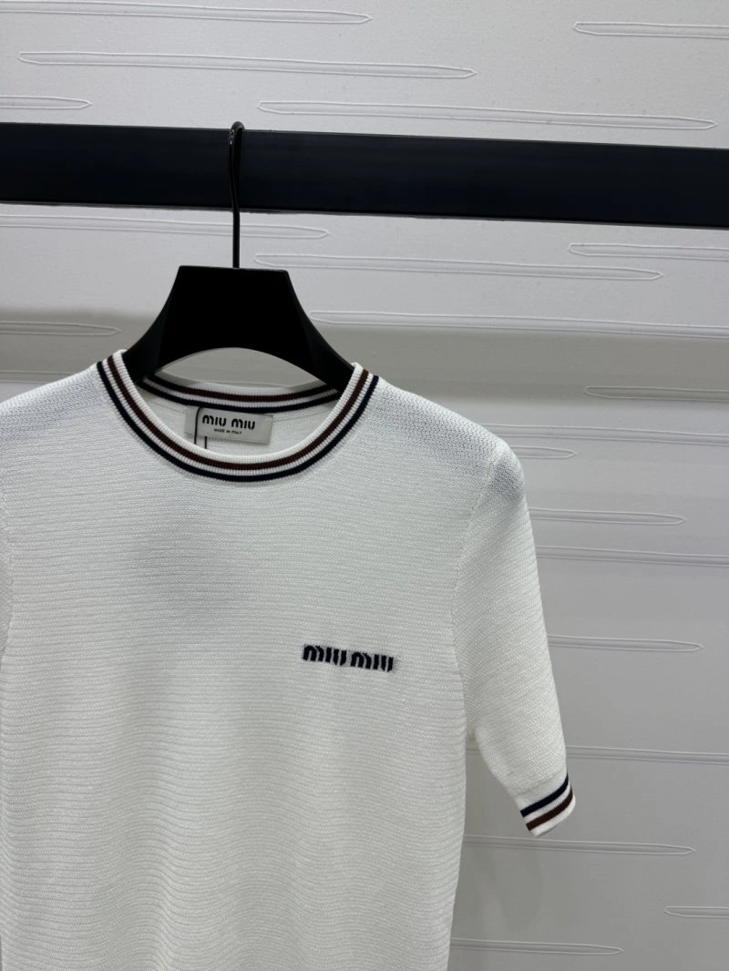 Flexible Miu Miu T-Shirts 156192