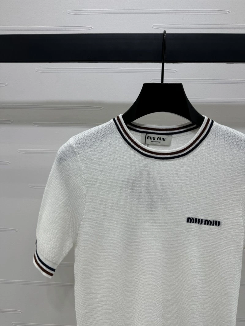 Flexible Miu Miu T-Shirts 156192