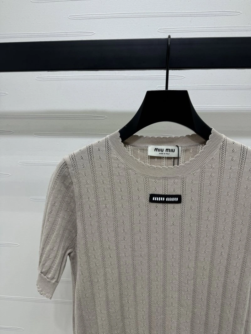 Miu Miu T-Shirts Vibrant 156130