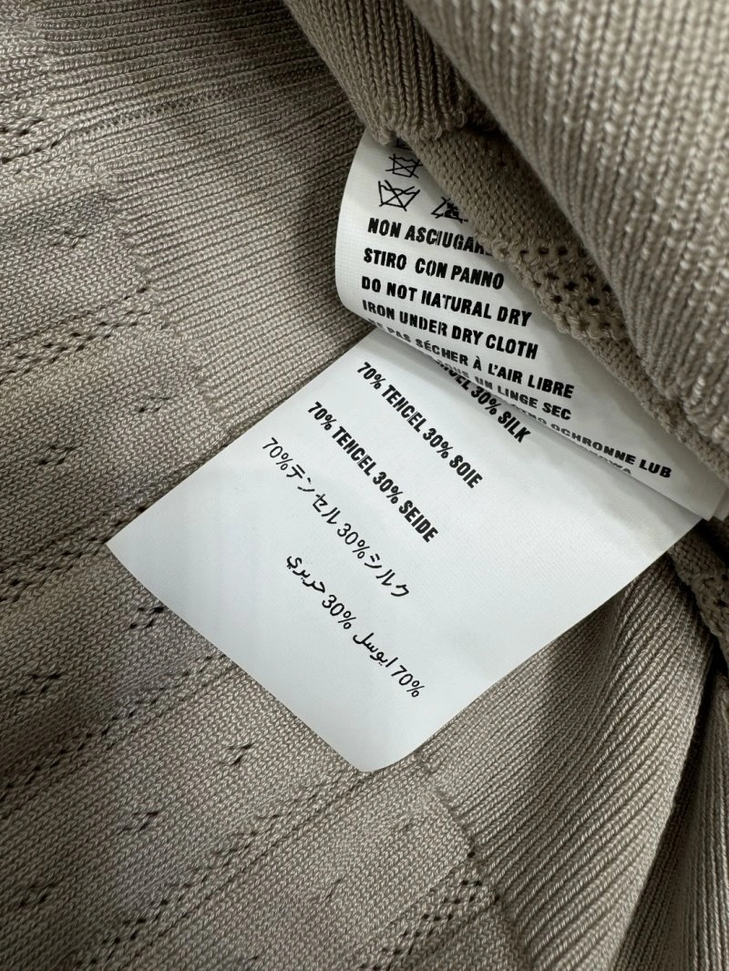 Miu Miu T-Shirts Vibrant 156130