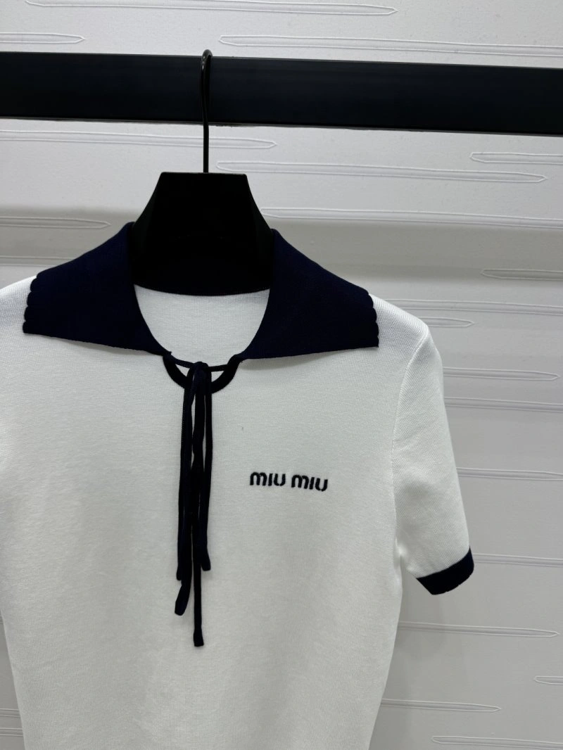 Miu Miu T-Shirts EasyMatch 156132