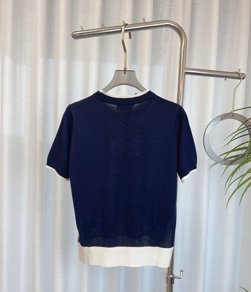 Miu Miu T-Shirts Sleek 156134