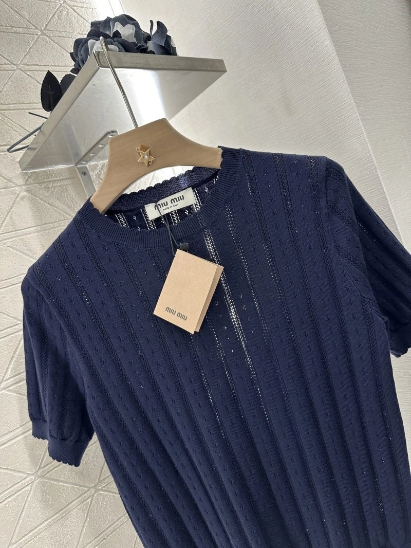 Miu Miu T-Shirts Effortless 156124