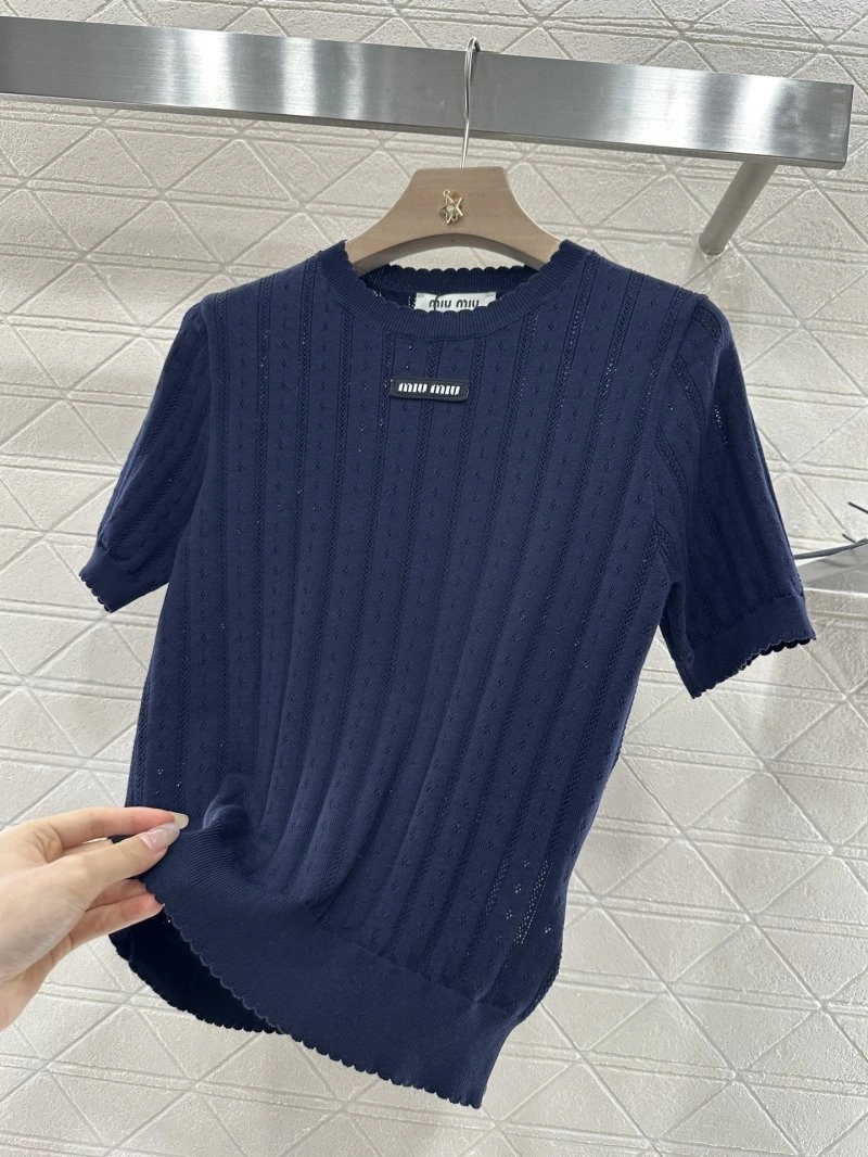 Miu Miu T-Shirts Effortless 156124