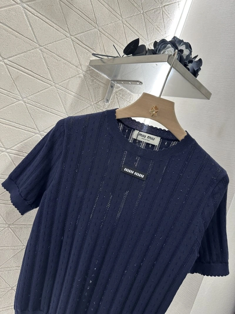 Miu Miu T-Shirts Effortless 156124