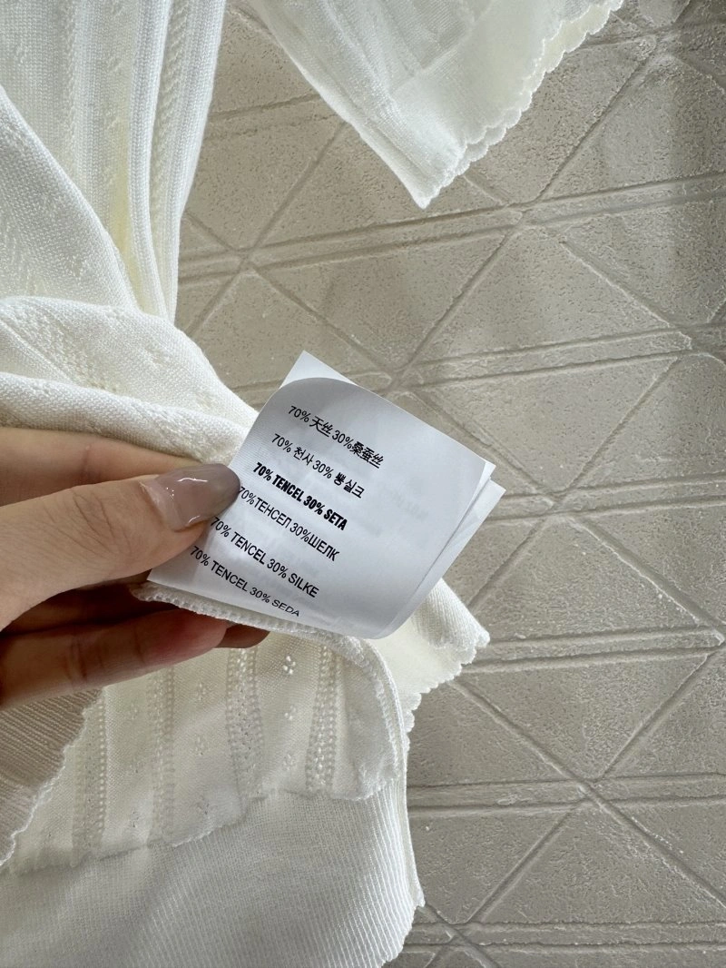 Minimalist Miu Miu T-Shirts 156122