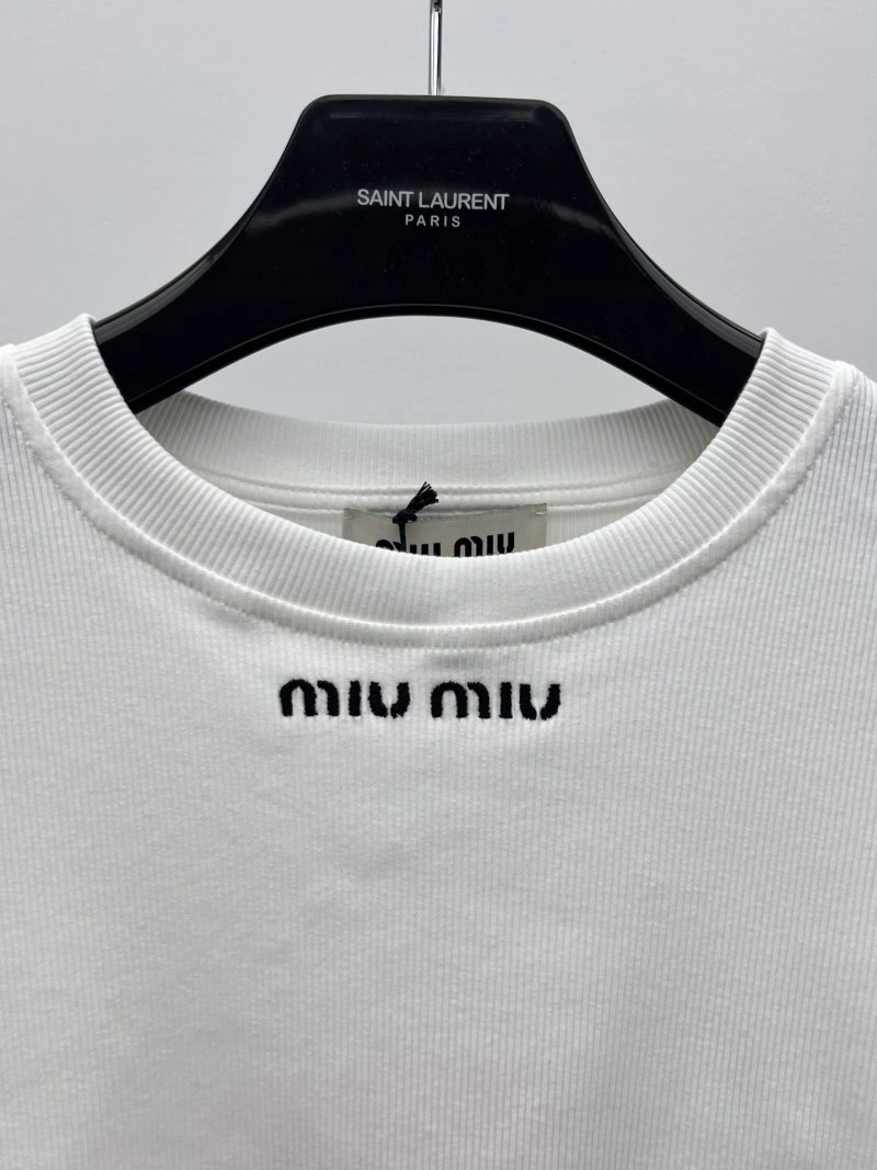 Compact Miu Miu T-Shirts 156106
