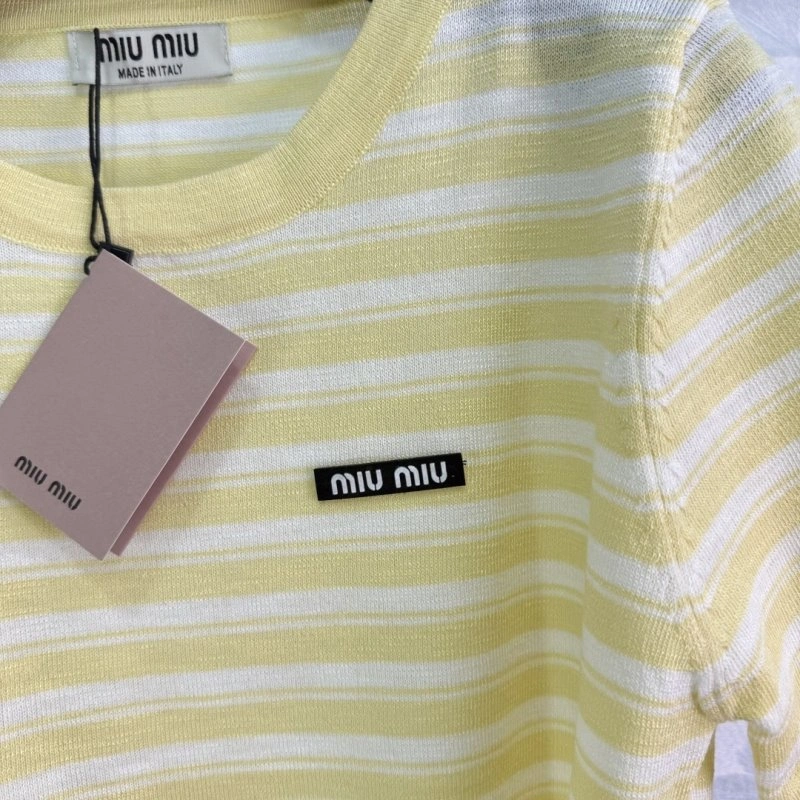 Miu Miu T-Shirts Sporty 156123