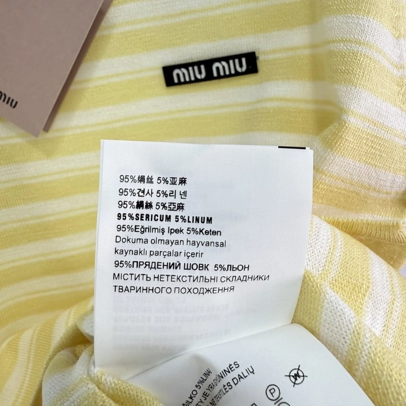 Miu Miu T-Shirts Sporty 156123