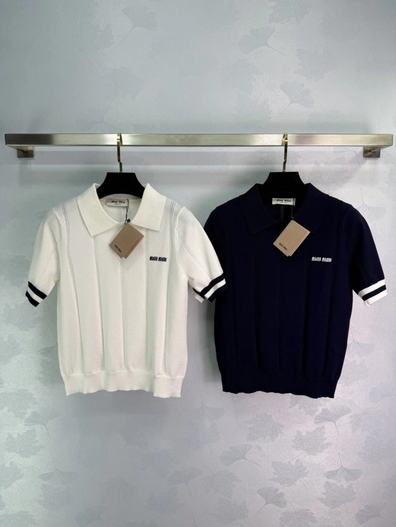 Miu Miu T-Shirts EasyMatch 156102