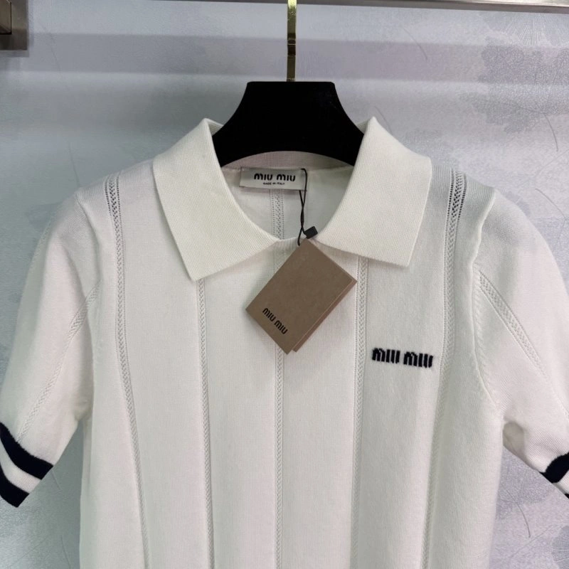 Miu Miu T-Shirts EasyMatch 156102