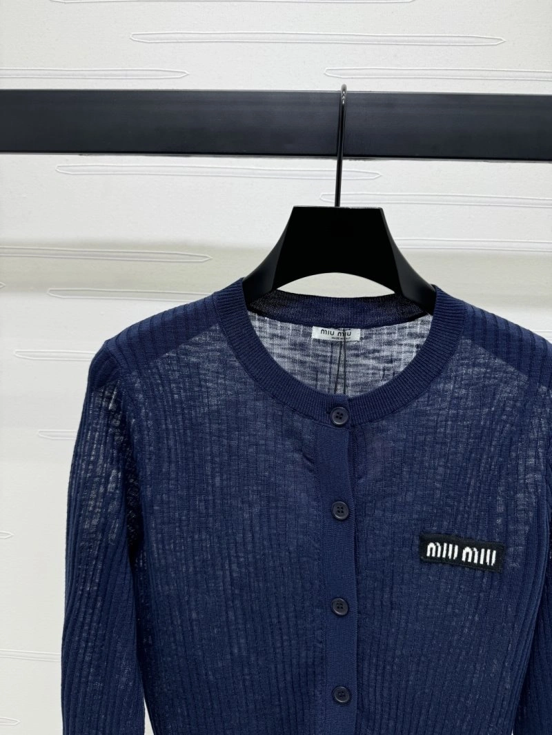 Miu Miu T-Shirts WaterResistant 156079