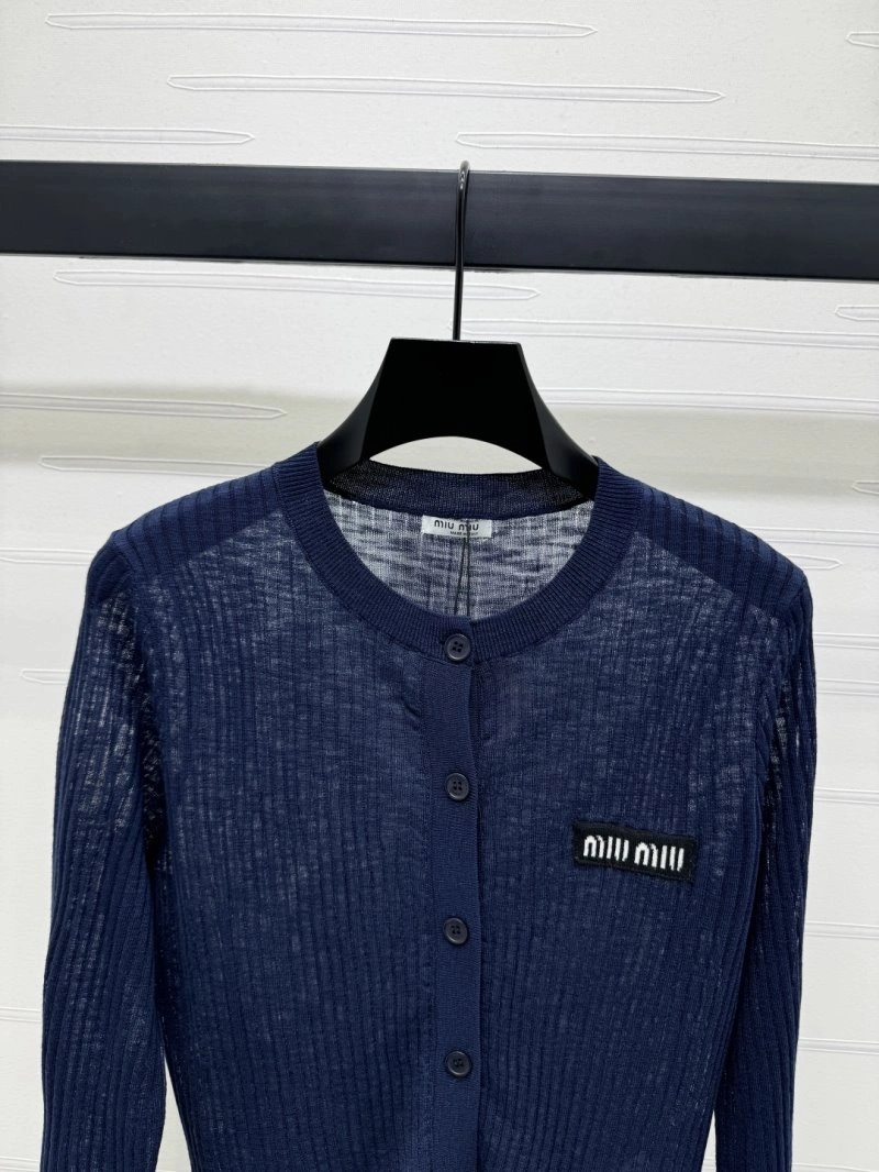 Miu Miu T-Shirts WaterResistant 156079