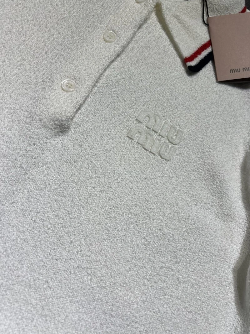Miu Miu T-Shirts Bold 156094
