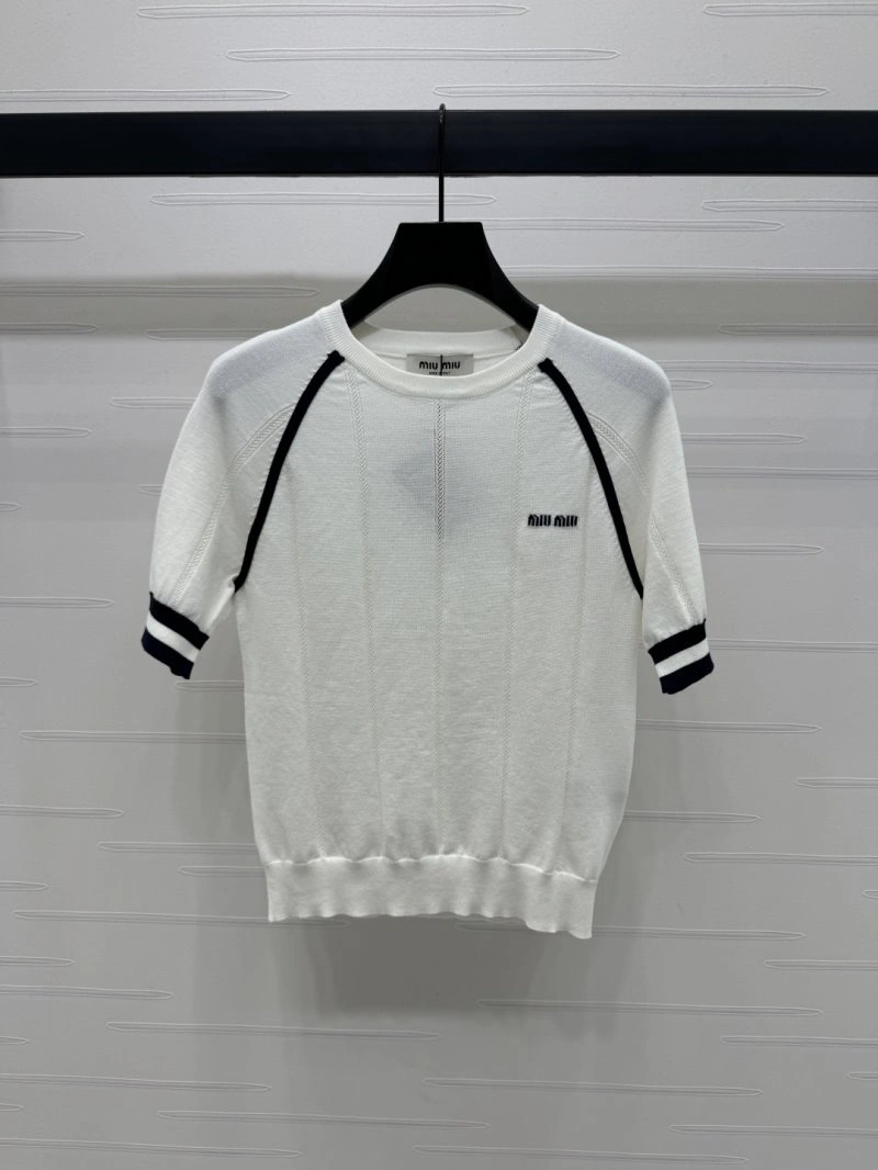 Miu Miu T-Shirts Comfortable 156073