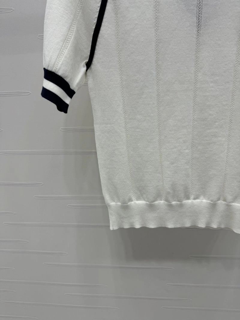 Miu Miu T-Shirts Comfortable 156073