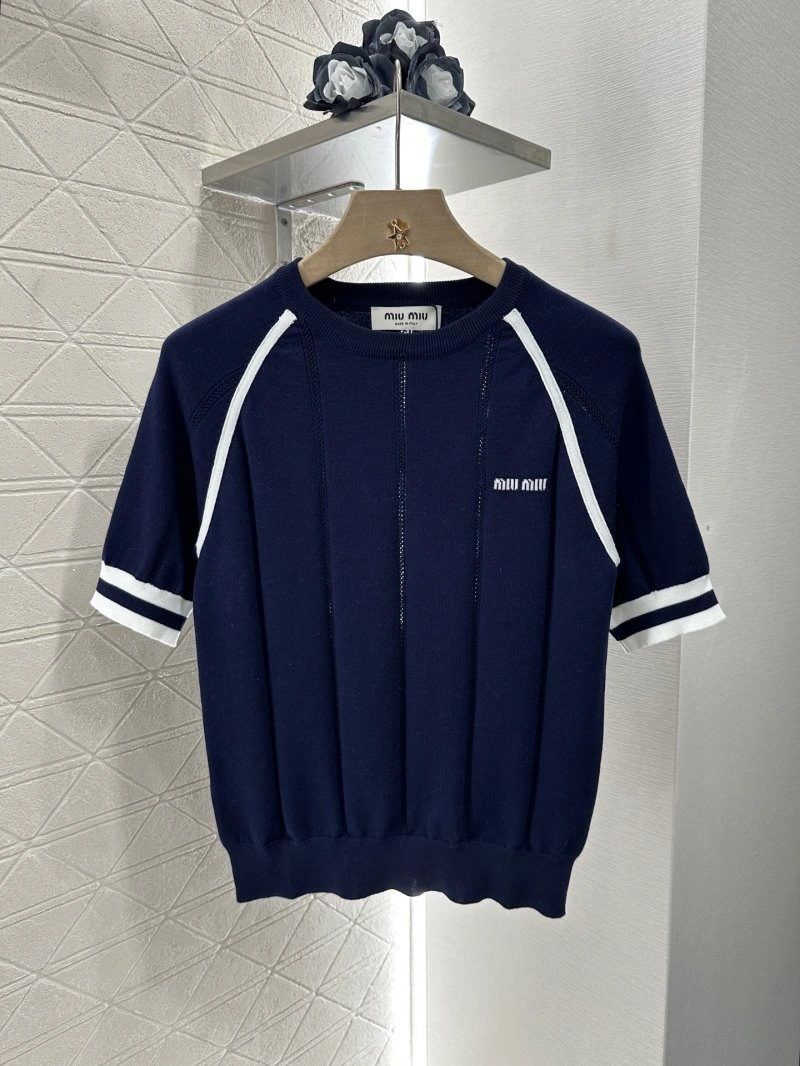 Classic Miu Miu T-Shirts 156194