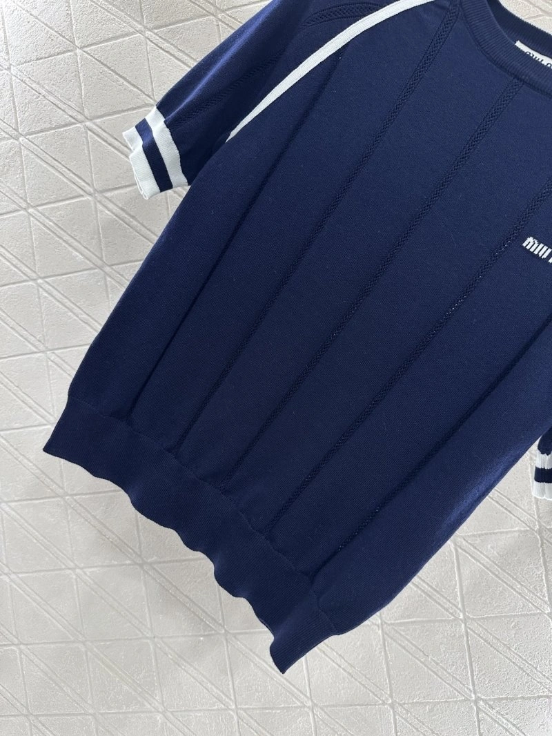 Classic Miu Miu T-Shirts 156194