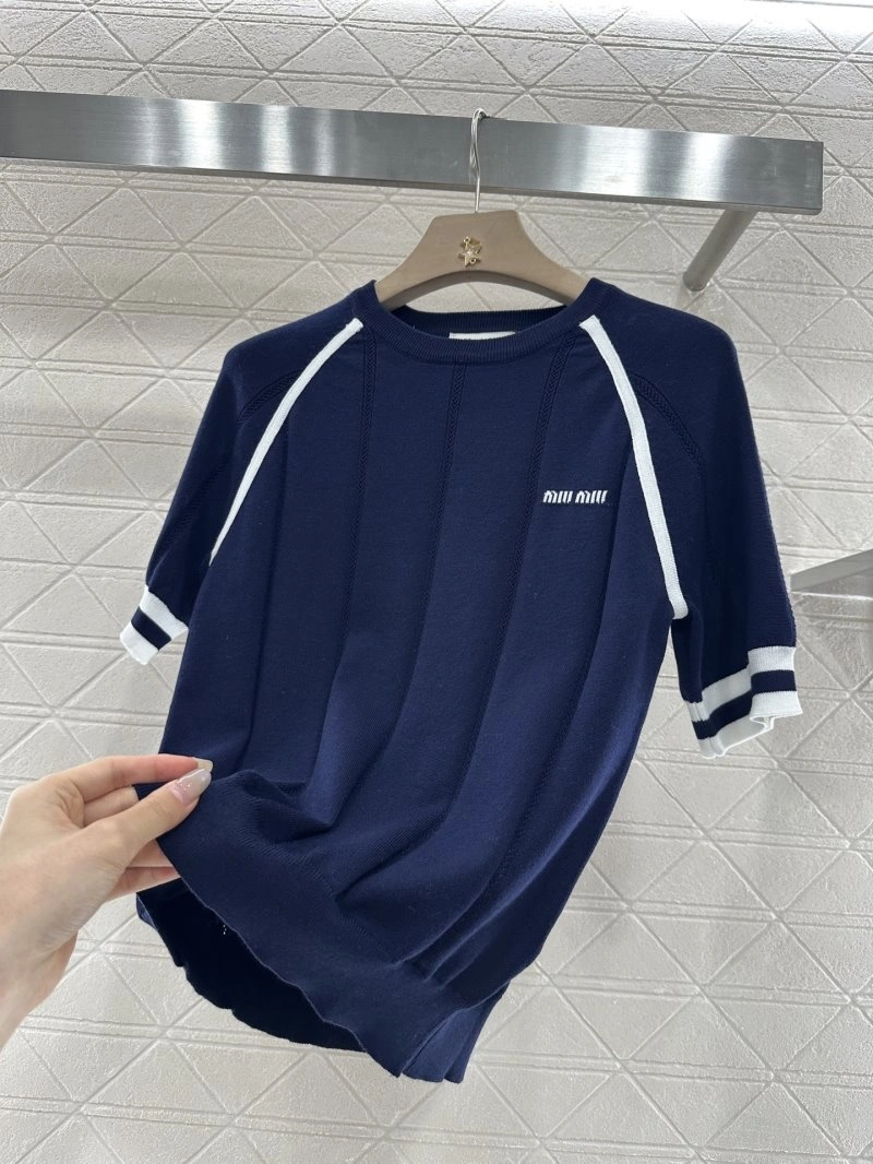 Classic Miu Miu T-Shirts 156194