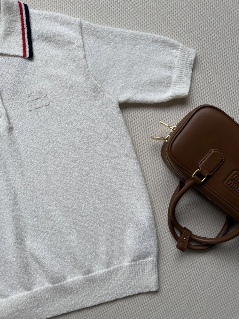 Miu Miu T-Shirts UrbanChic 156056