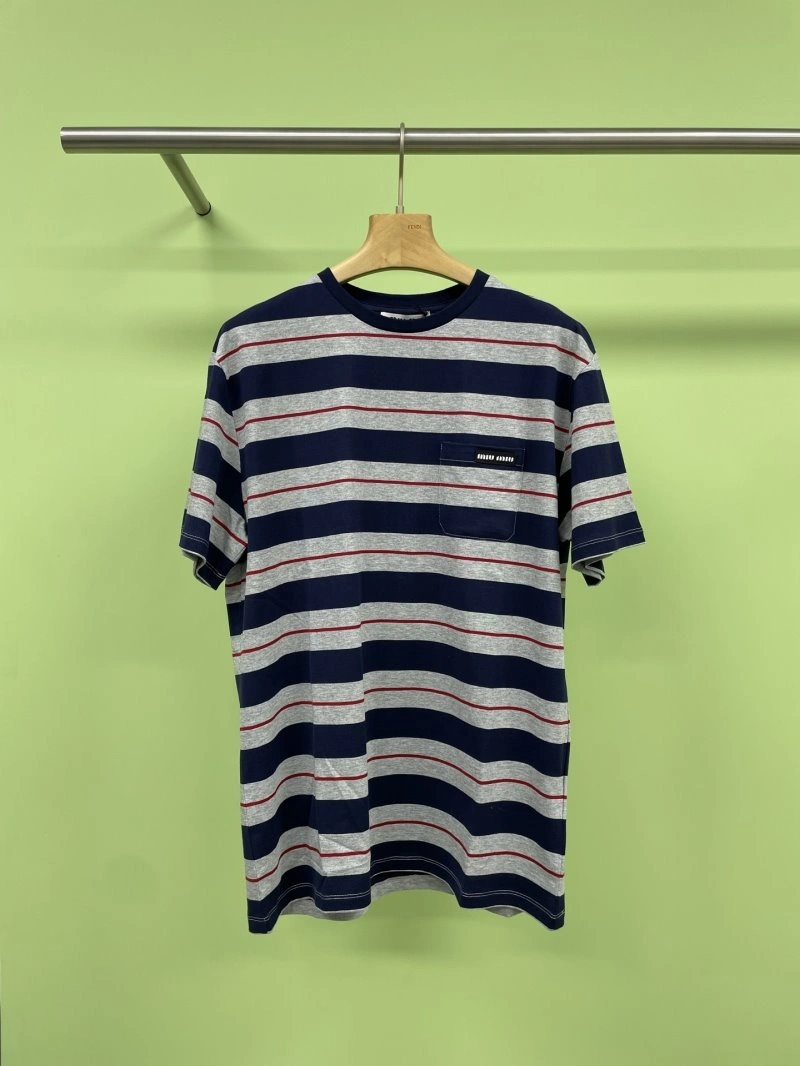 Miu Miu T-Shirts Comfortable 148633